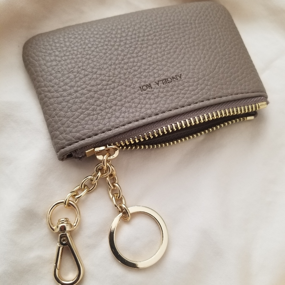 NEW ANGELA ROI ZURI CARD KEY POUCH LIGHT MUD GRAY - Picture 2 of 8